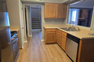 3929 Balsam Dr, Niceville, FL 32578 - Photo 5