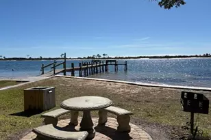 209 W Miracle Strip Pkwy, Mary Esther, FL 32569 - Photo 33