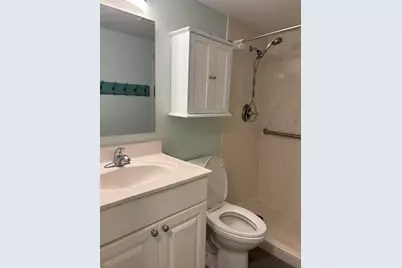 209 W Miracle Strip Parkway #APT F104, Mary Esther, FL 32569 - Photo 19