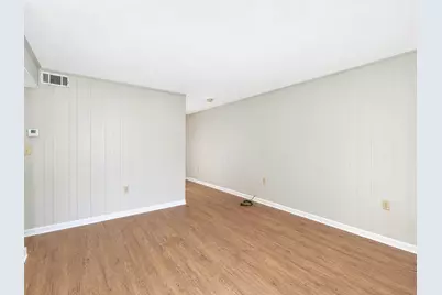 1009 Hondo Avenue #B, Fort Walton Beach, FL 32547 - Photo 5
