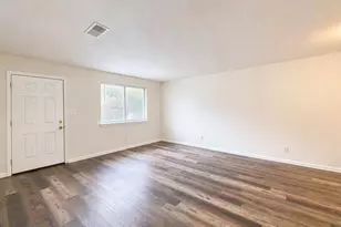 322 Pelham Rd, Fort Walton Beach, FL 32547 - Photo 3