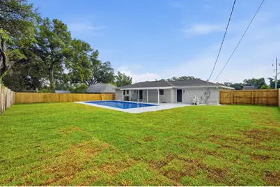 250 NW Briarwood Circle, Fort Walton Beach, FL 32548 - Photo 37