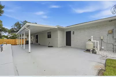 250 NW Briarwood Circle, Fort Walton Beach, FL 32548 - Photo 41