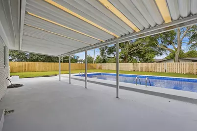 250 NW Briarwood Circle, Fort Walton Beach, FL 32548 - Photo 49