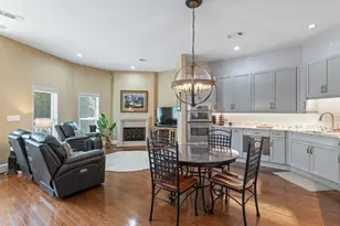 207 W Jackson St, Pensacola, FL 32501 - Photo 3