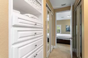 207 W Jackson St, Pensacola, FL 32501 - Photo 15