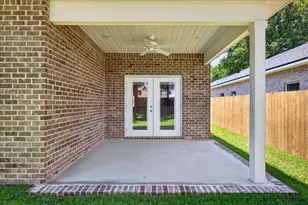 1607B 26th St, Niceville, FL 32578 - Photo 41
