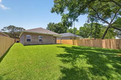 1607B 26th Street, Niceville, FL 32578 - Photo 43