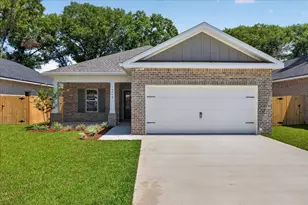 1607B 26th St, Niceville, FL 32578 - Photo 1