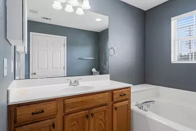 100 Farrah Avenue, Niceville, FL 32578 - Photo 19