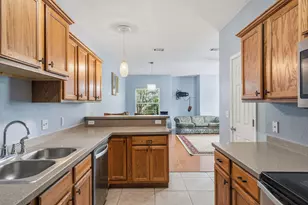 100 Farrah Ave, Niceville, FL 32578 - Photo 5