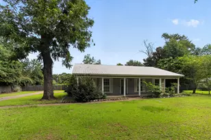 3017 Airport Rd, Crestview, FL 32539 - Photo 3