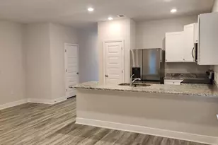 1016 McLaren Cir, Fort Walton Beach, FL 32547 - Photo 5