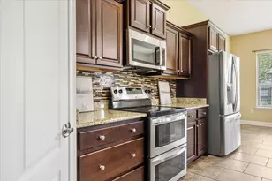 8451 Holley Hills Cir, Navarre, FL 32566 - Photo 21