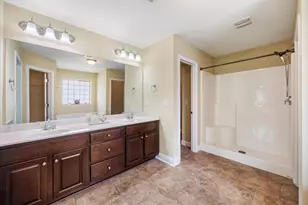 8451 Holley Hills Cir, Navarre, FL 32566 - Photo 41
