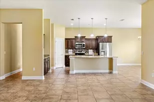 8451 Holley Hills Cir, Navarre, FL 32566 - Photo 15