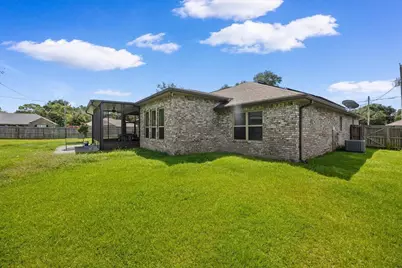 8451 Holley Hills Circle, Navarre, FL 32566 - Photo 45