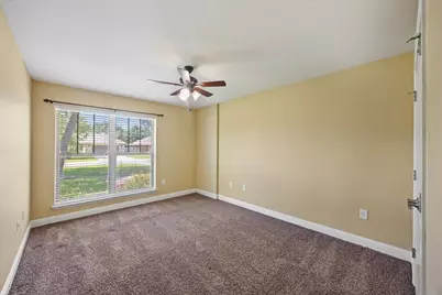 8451 Holley Hills Circle, Navarre, FL 32566 - Photo 25