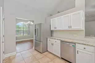 307 Gauntlet Dr, Crestview, FL 32539 - Photo 11