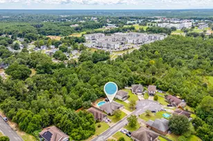 307 Gauntlet Dr, Crestview, FL 32539 - Photo 43