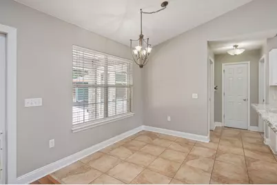 307 Gauntlet Drive, Crestview, FL 32539 - Photo 9