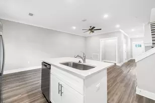 328 Date Palm Ln, Freeport, FL 32439 - Photo 21