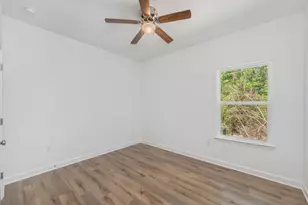58 Spooner St, Defuniak Springs, FL 32433 - Photo 15