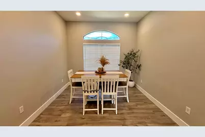 304 Patricia Lane, Fort Walton Beach, FL 32547 - Photo 25