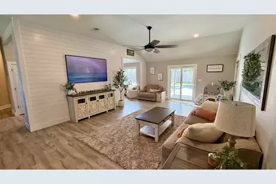 304 Patricia Lane, Fort Walton Beach, FL 32547 - Photo 9