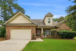 638 NE Country Club Ave, Fort Walton Beach, FL 32547 - Photo 1