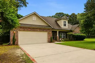 638 NE Country Club Ave, Fort Walton Beach, FL 32547 - Photo 3