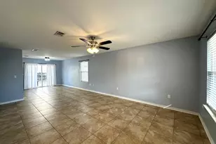 417 Eisenhower Dr, Crestview, FL 32539 - Photo 3