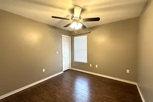 417 Eisenhower Dr, Crestview, FL 32539 - Photo 15