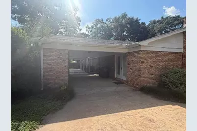 202 Adams Drive, Crestview, FL 32536 - Photo 3