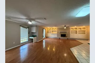 202 Adams Drive, Crestview, FL 32536 - Photo 7