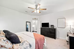 7791 Piper Cir, Milton, FL 32583 - Photo 19