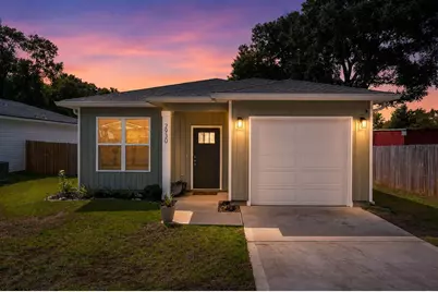 2930 McCarty Avenue, Crestview, FL 32539 - Photo 1