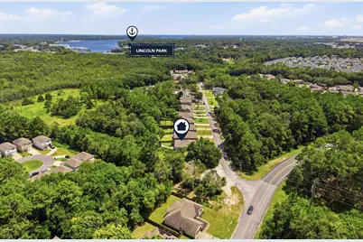 521 Johnson Street, Valparaiso, FL 32580 - Photo 5