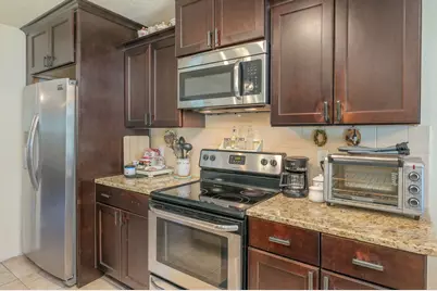 211 Anderson Drive, Mary Esther, FL 32569 - Photo 9