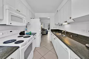 940 E Hwy 98, Destin, FL 32541 - Photo 11