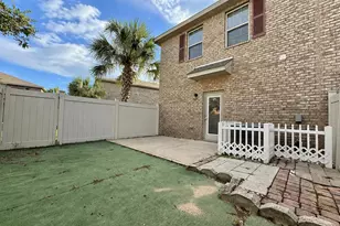 8732 Brown Pelican Cir, Navarre, FL 32566 - Photo 21