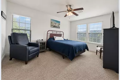 8732 Brown Pelican Circle, Navarre, FL 32566 - Photo 11