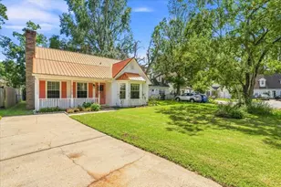 2618 N Windsor Ln, Fort Walton Beach, FL 32547 - Photo 3