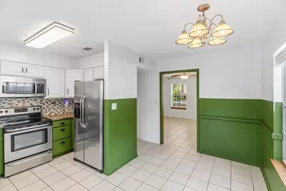 2618 N Windsor Lane, Fort Walton Beach, FL 32547 - Photo 11