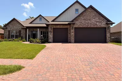 1478 E Shores Boulevard, Gulf Breeze, FL 32563 - Photo 1
