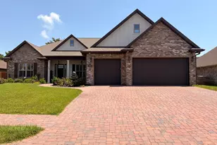 1478 E Shores Blvd, Gulf Breeze, FL 32563 - Photo 1