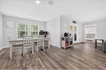 520 Whispering Creek Avenue, Freeport, FL 32439 - Photo 19