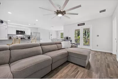 520 Whispering Creek Avenue, Freeport, FL 32439 - Photo 11