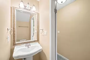 44 Berwick Cir, Shalimar, FL 32579 - Photo 13