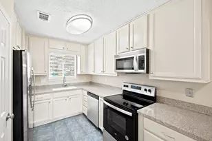 44 Berwick Cir, Shalimar, FL 32579 - Photo 5